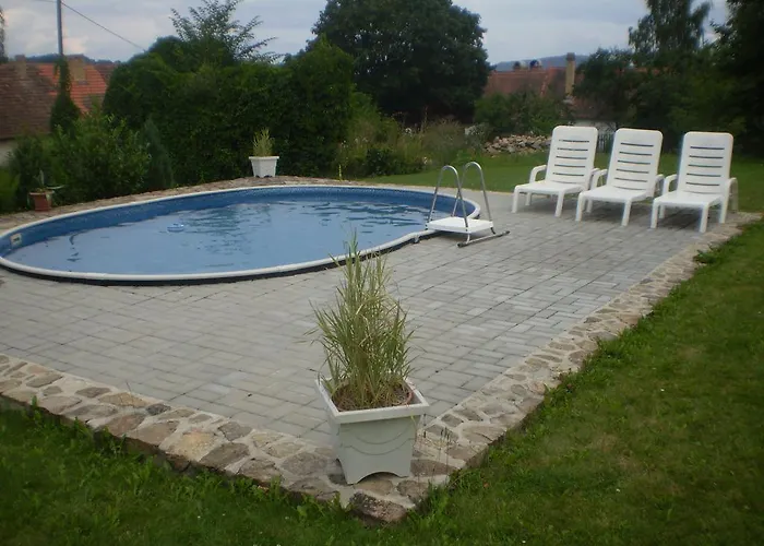 Pensjonat Tourov 3*